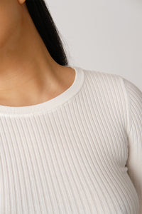 Ribbed Short Sleeve Round Neck Top